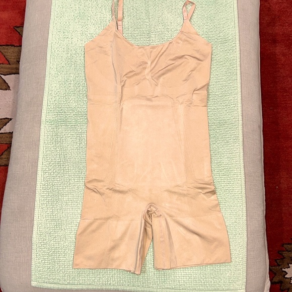 SPANX oncore body suit